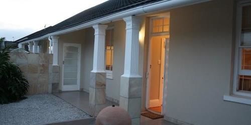 Guesthouse On Irvine Порт-Элизабет Экстерьер фото